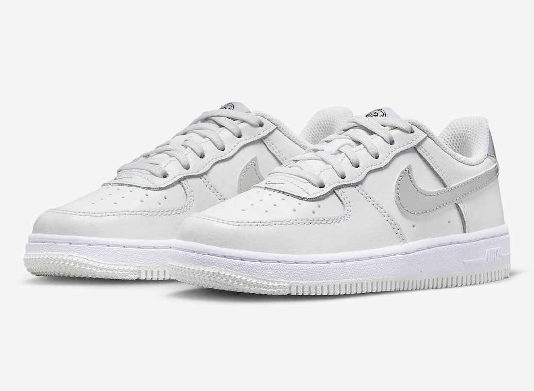 ナイキ エアフォース1 ロー Nike Air Force 1 Low “Martian”