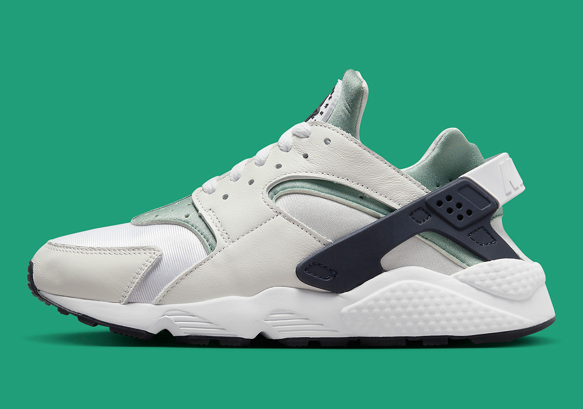 ナイキ エア ハラチ Nike Air Huarache